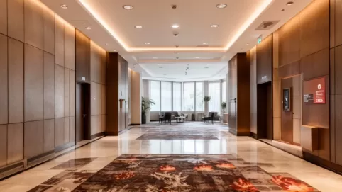 Wymagania przeciwpożarowe dla elementów wykończenia wnętrz i wyposażenia stałego